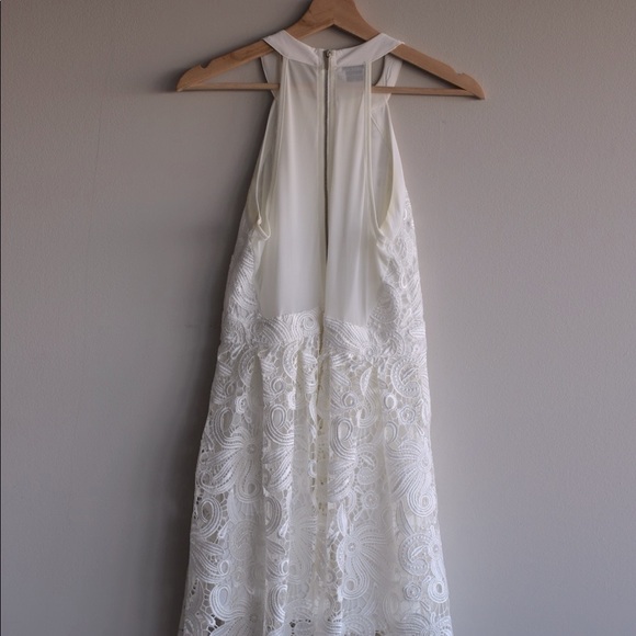 White mini flowy dress - Picture 2 of 4